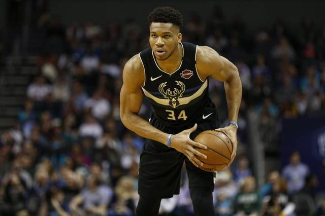 官方：皮诺因右脚踝不适退出本期西班牙国家队